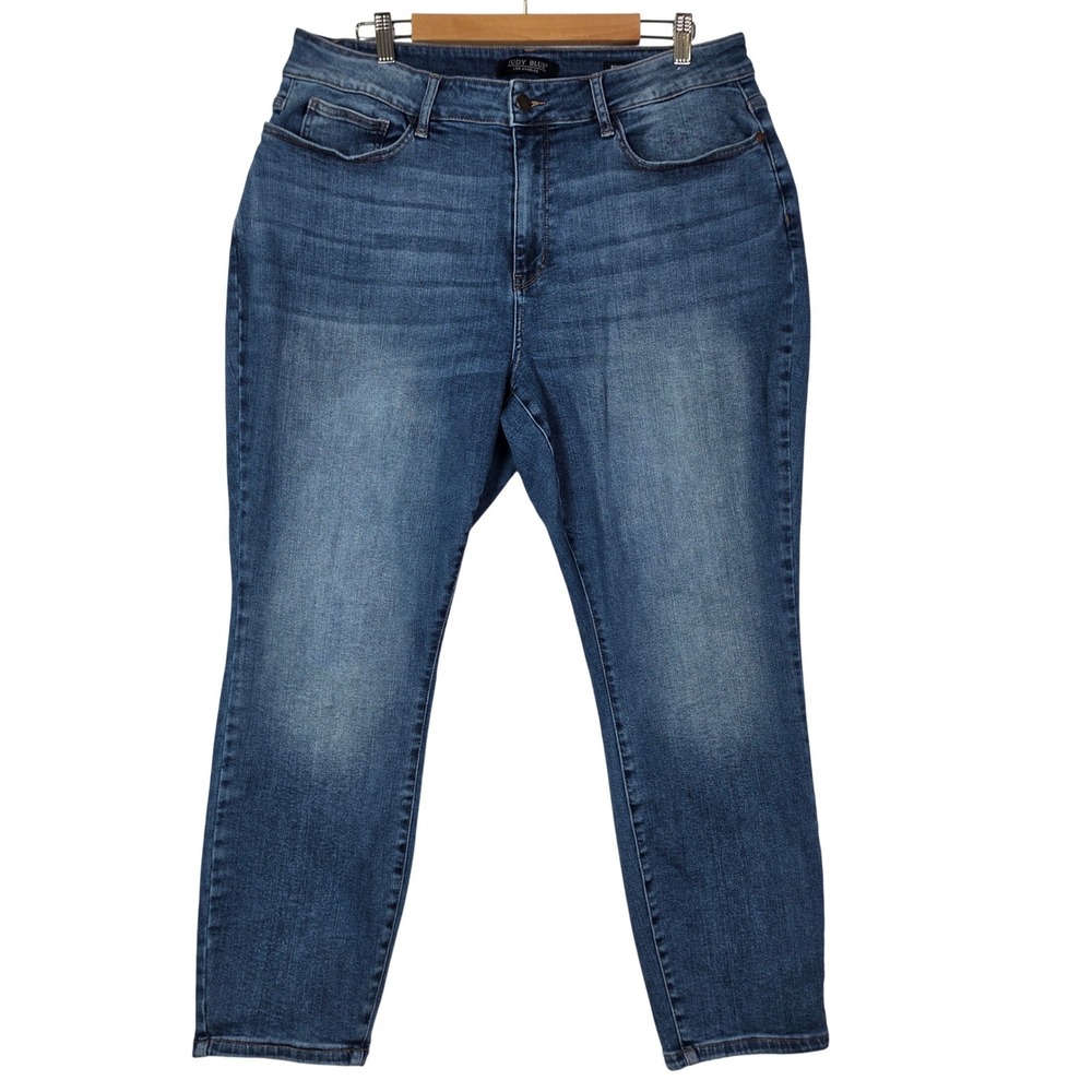 Judy Blue Womens Jeans 20W Blue Boyfriend Stretch Medium Wash Plus Size Denim